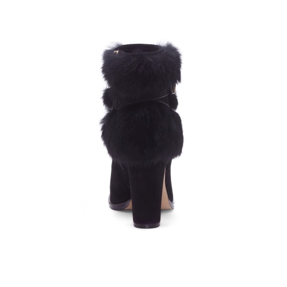 Yuma Rabbit Fur Harness Booties - Picture 2 of 8